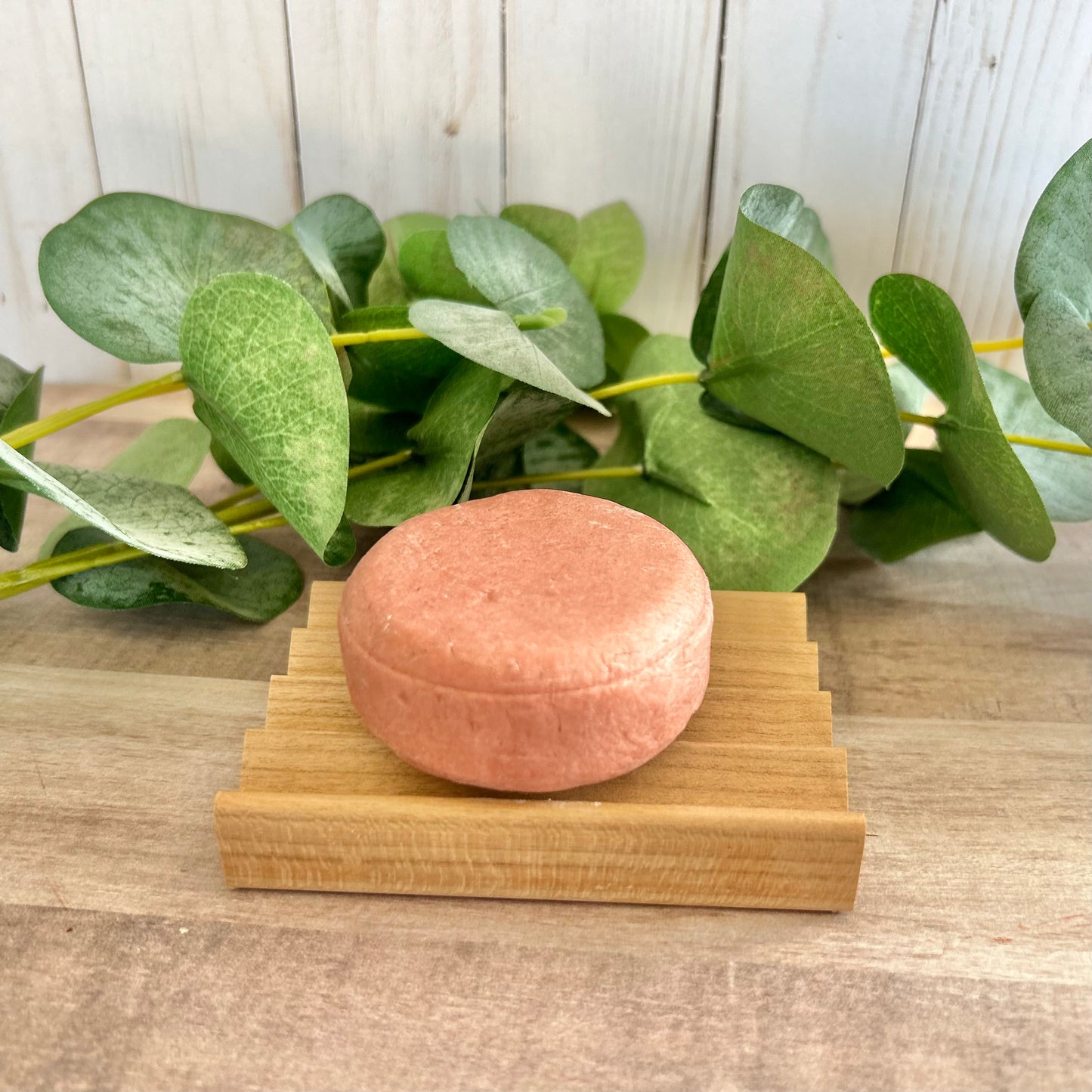 Normal hair shampoo bar with rose clay